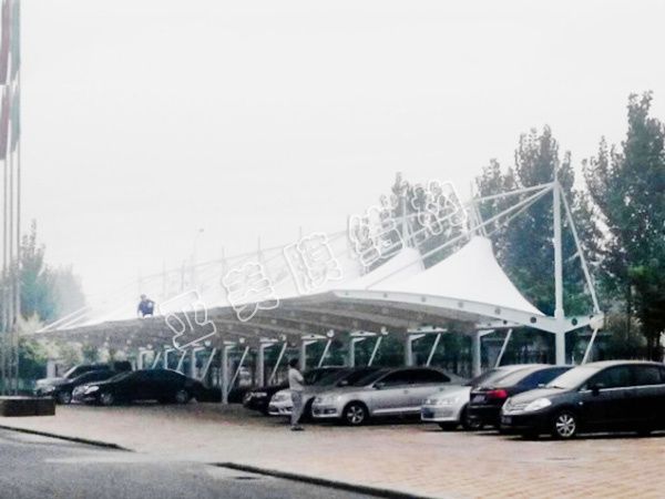 膜結構停車棚-YM001